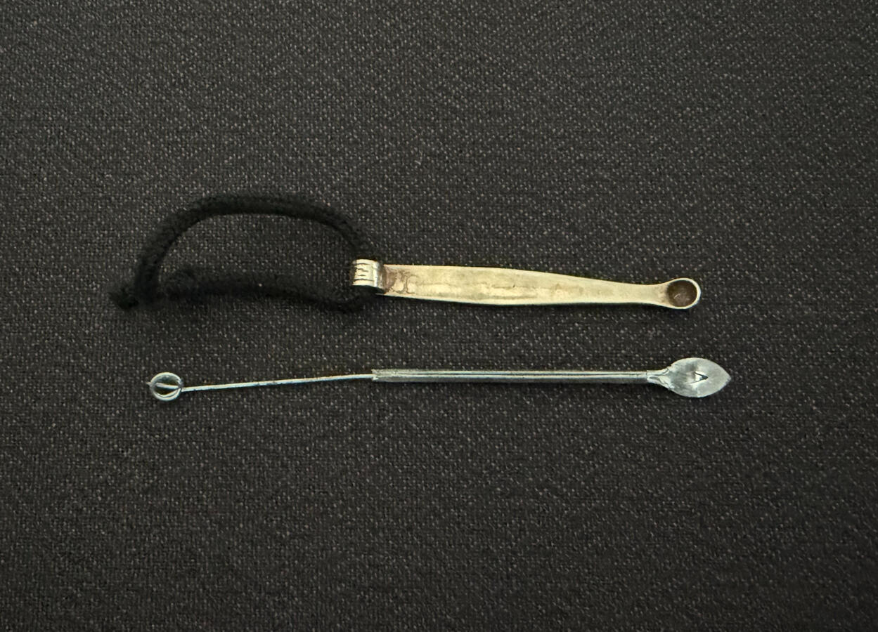 Ear wax remover/coke spoon #1